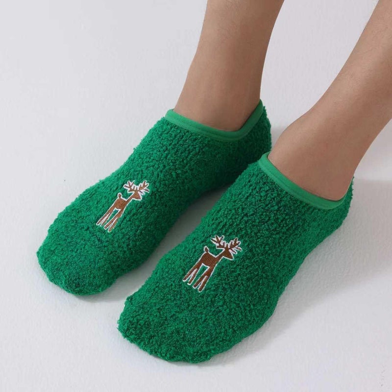 AmazingStone 3Pairs Cozy Winter Fuzzy Socks for Women With Grip Anti-Slip Fluffy Plush House Warm Ankle Socks - Image 5